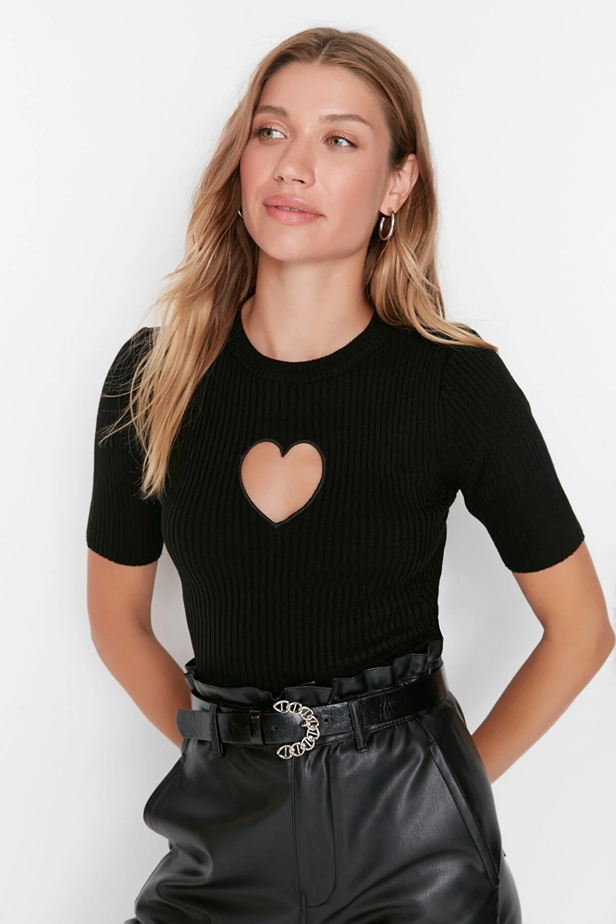 Sweater Heart - Black - Regular fit