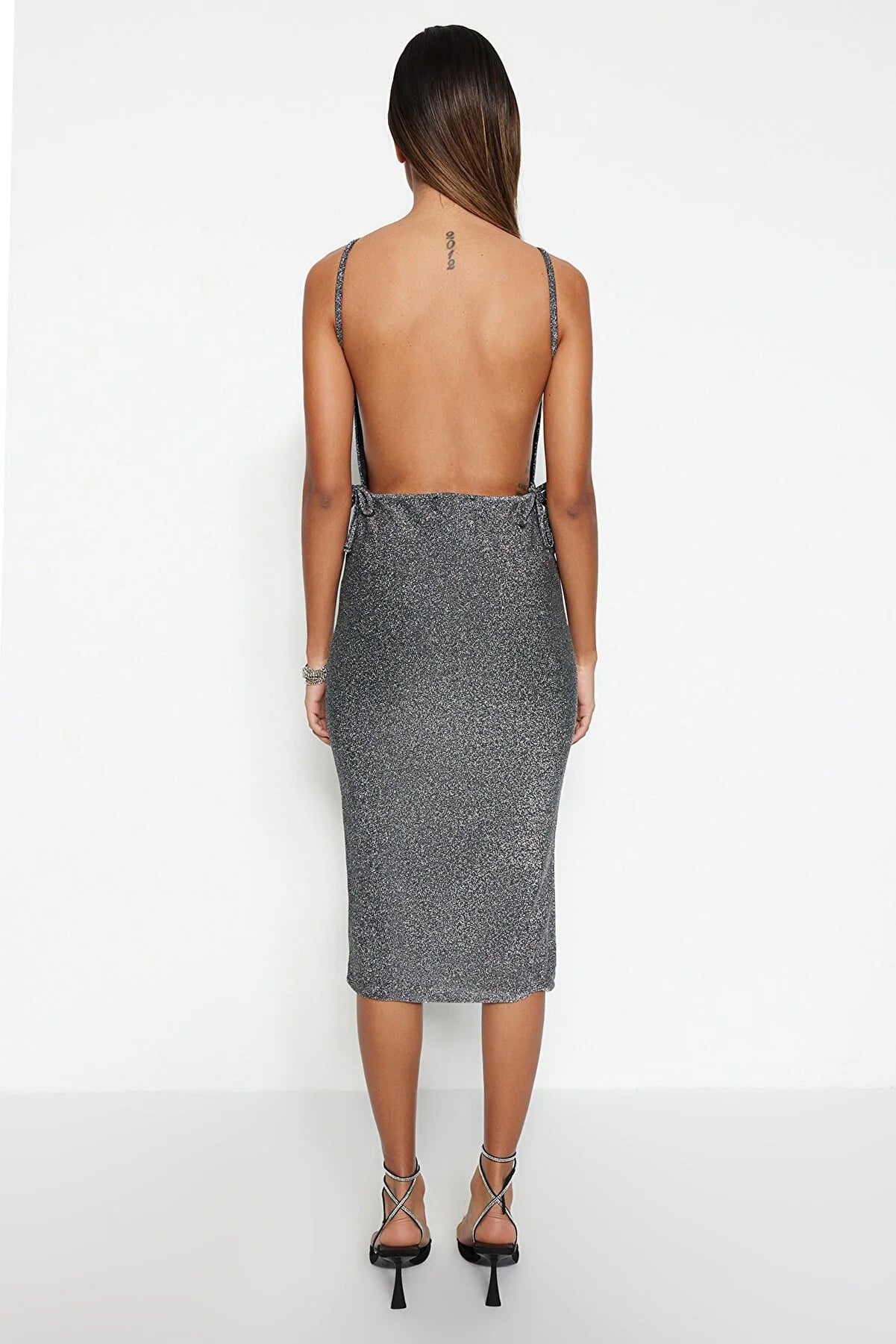 Black Form-fitting Knitted Shiny Piping Evening Dress