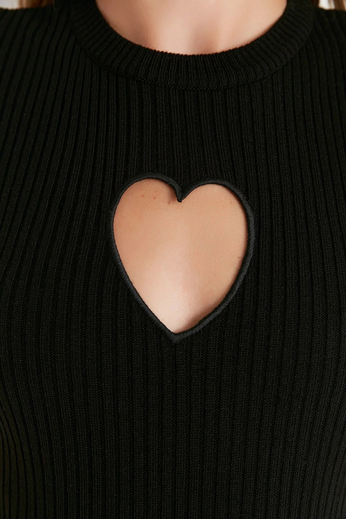 Sweater Heart - Black - Regular fit