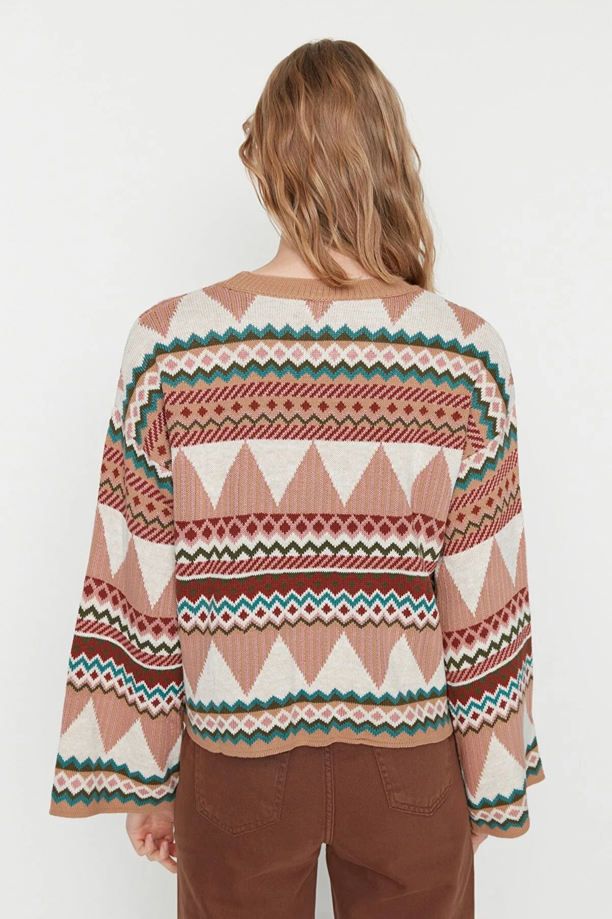 Camel Wide Pattern Crew Neck Knitwear Sweater