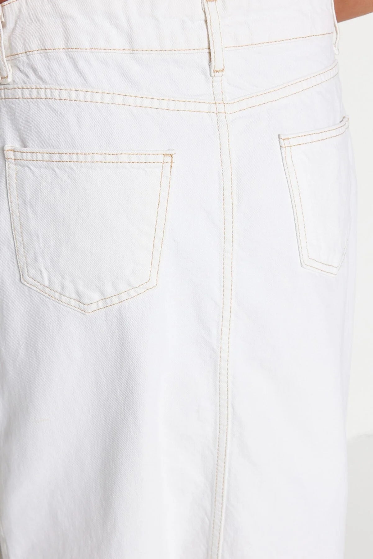 Skirt - White - Maxi