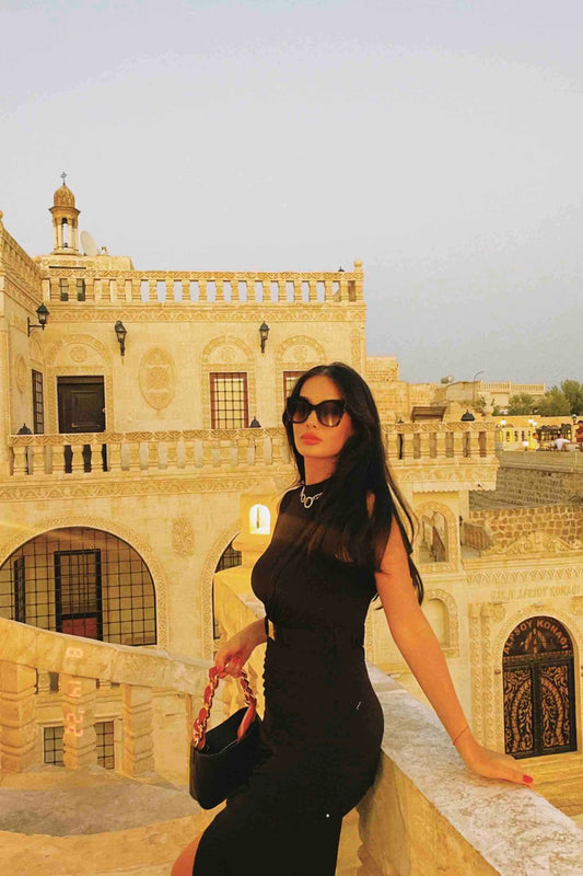 Black Sleeveless Draped Detailed Knitted Dress With Belt