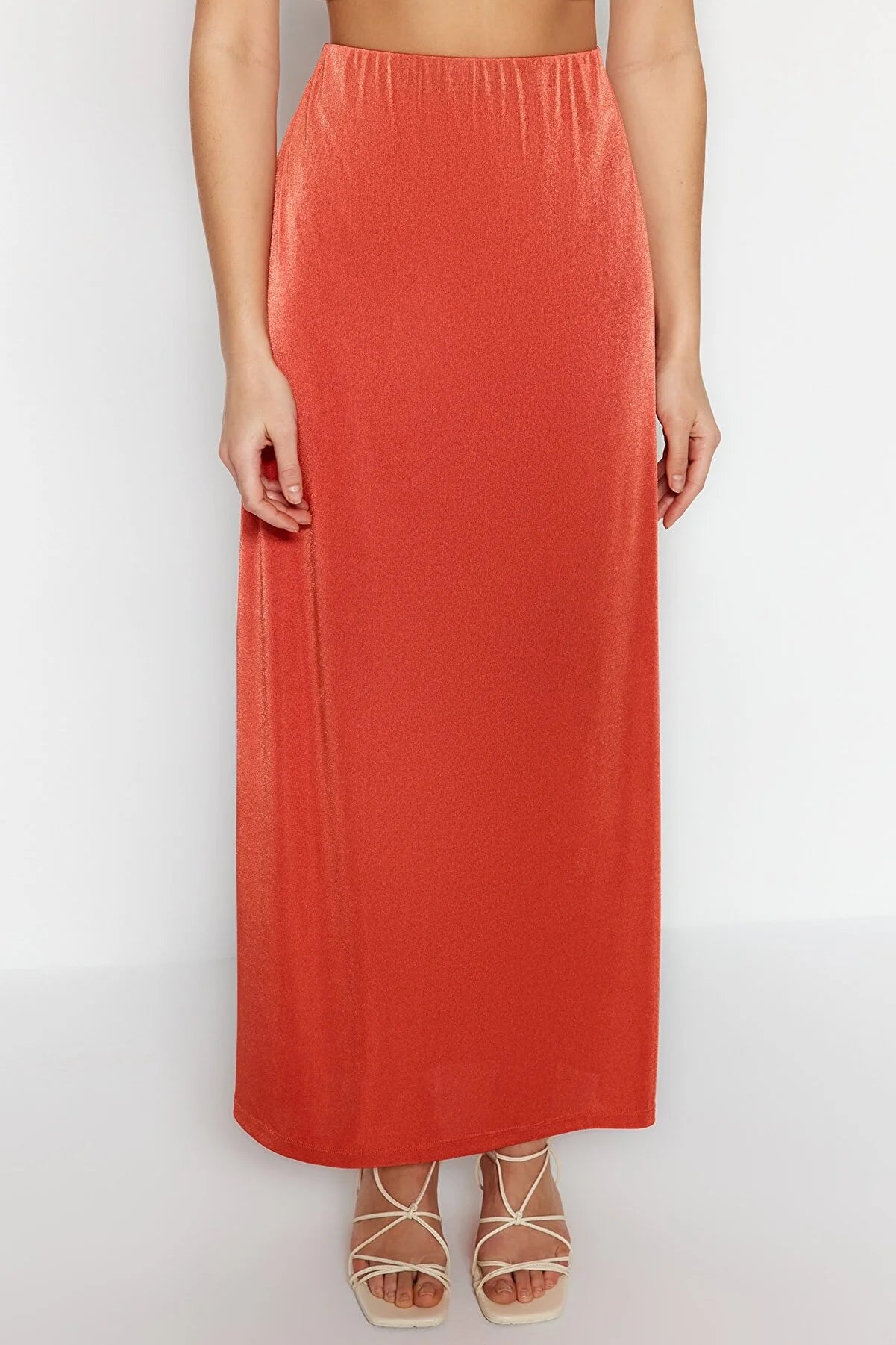 Tile Shiny Surface and Soft Textured Slit Maxi Knitted Skirt