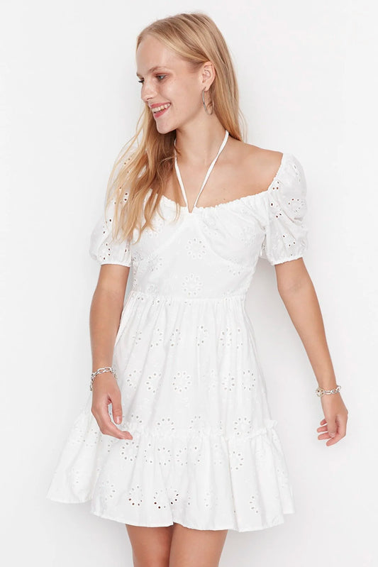 Ecru Balloon Sleeve Embroidery Dress