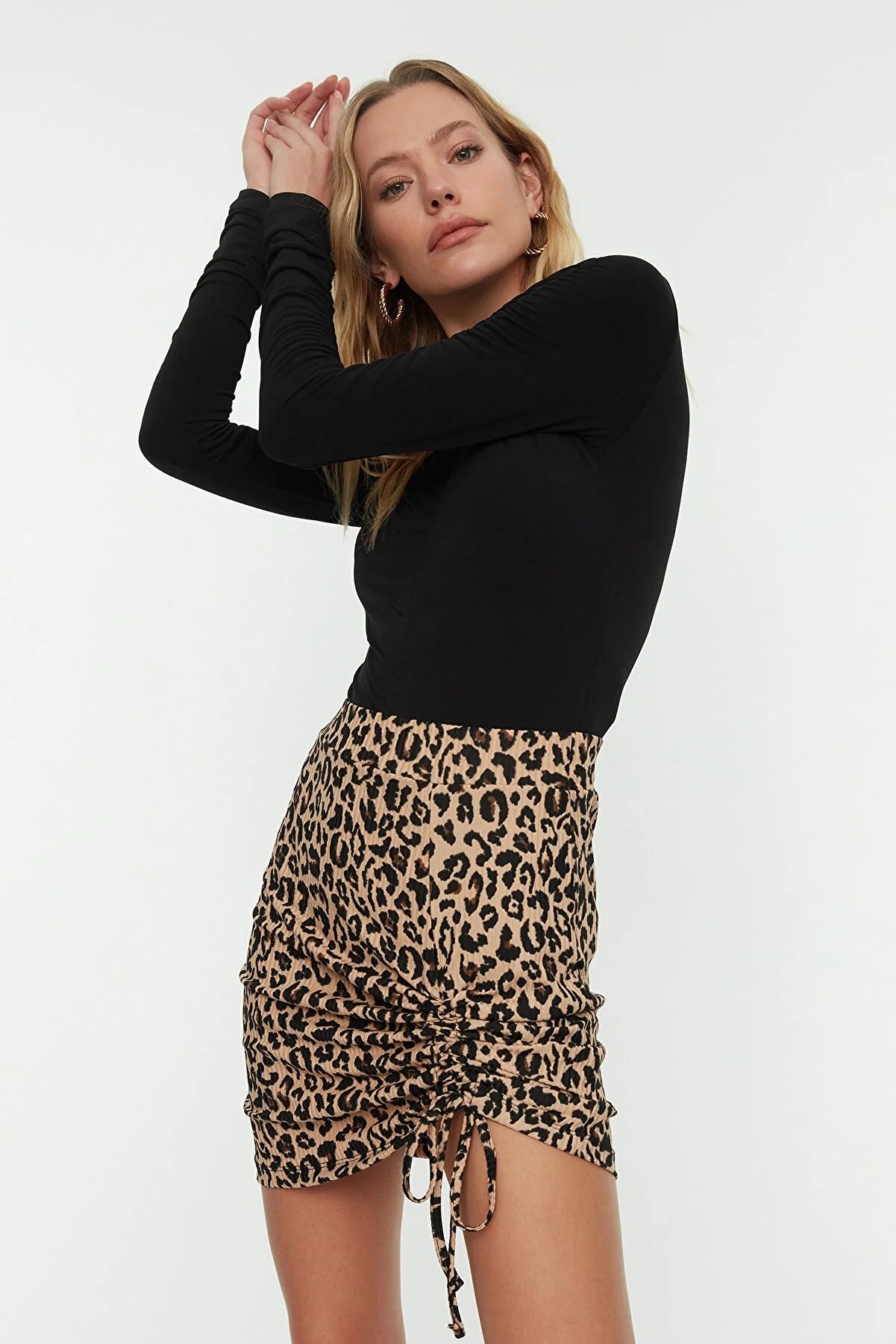 Multicolored Ruffle Detailed Knitted Skirt