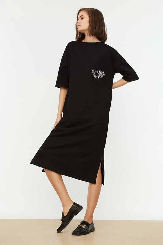 Black Embroidered Wide Cut Knitted Dress