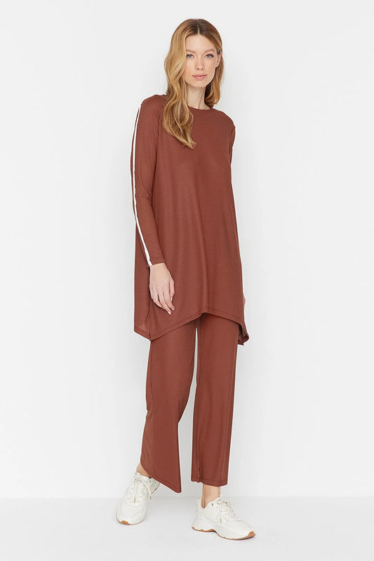 Brown Stripe Detailed Tunic-Pants Knitted Suit