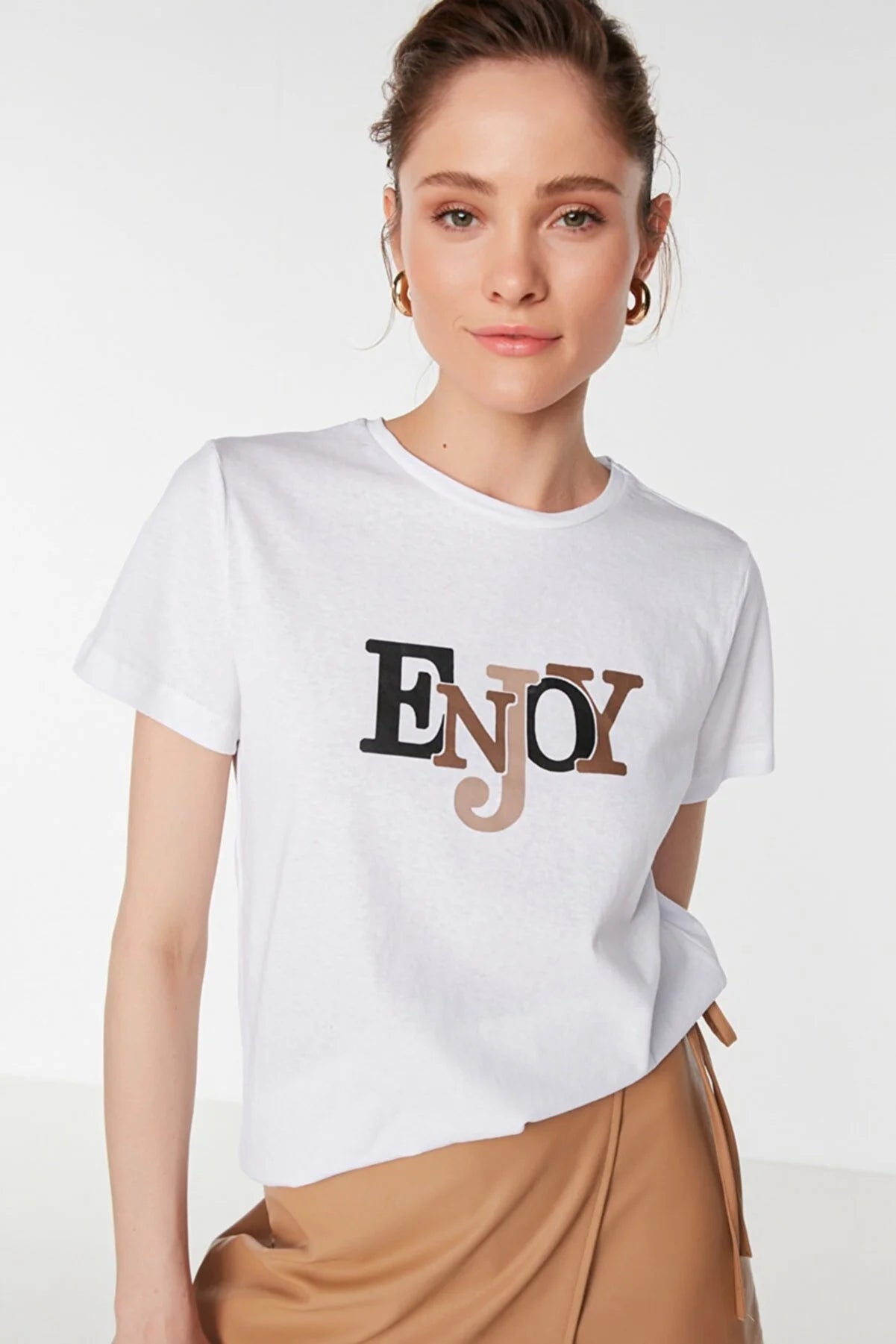 White Printed Basic Knitted T-Shirt