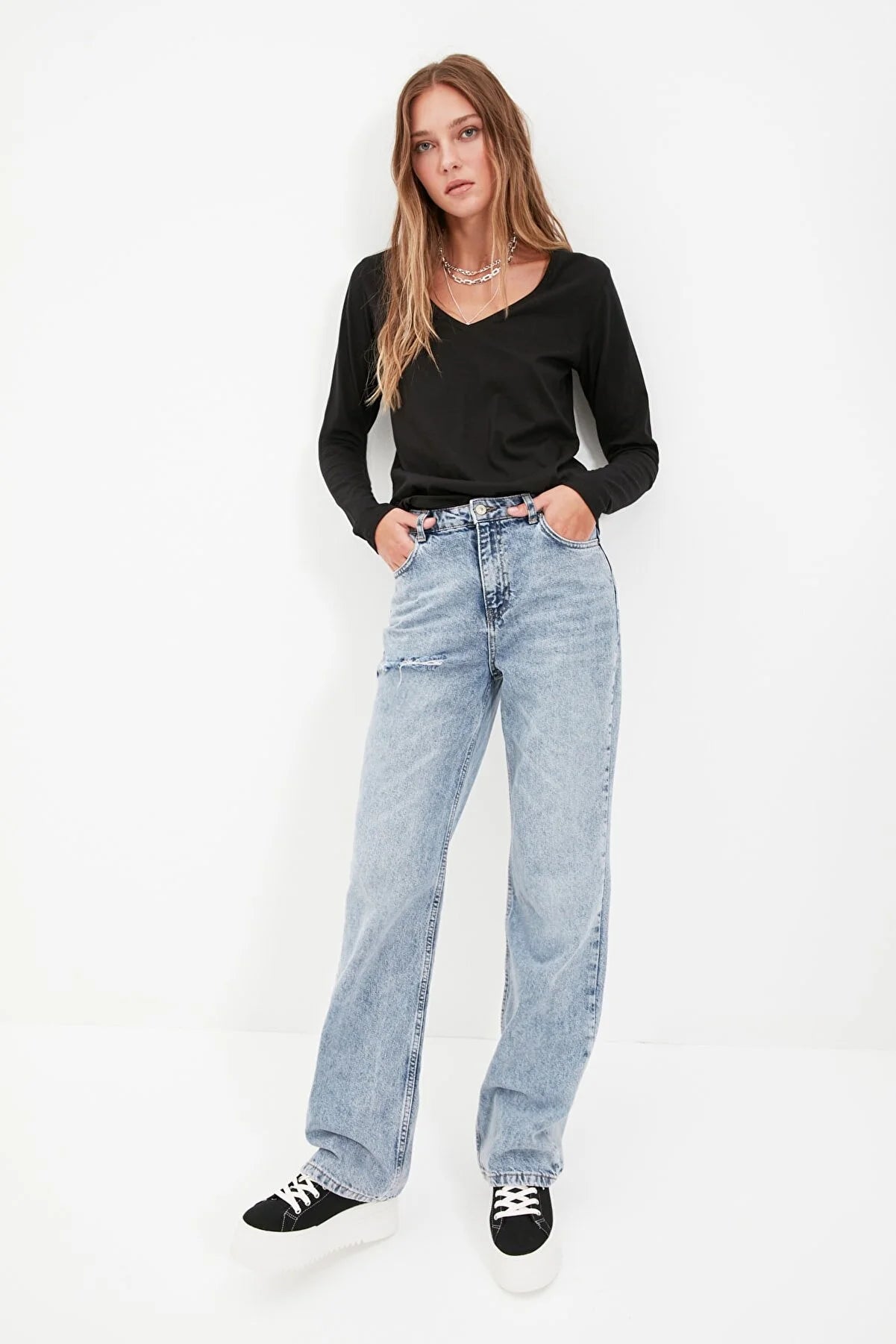 Black Long Sleeve V Neck Basic Knitted T-Shirt