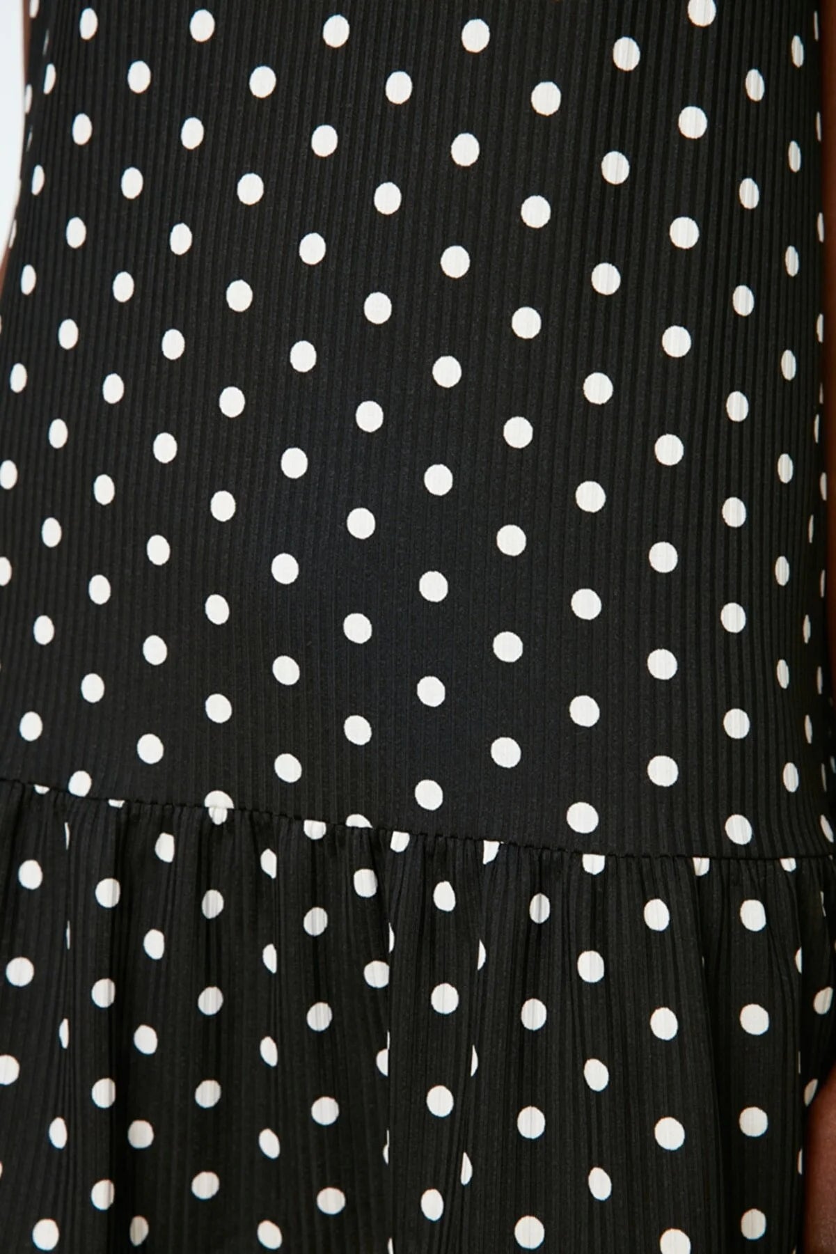 Black Ruffle Printed Ribbed Knitted Dress