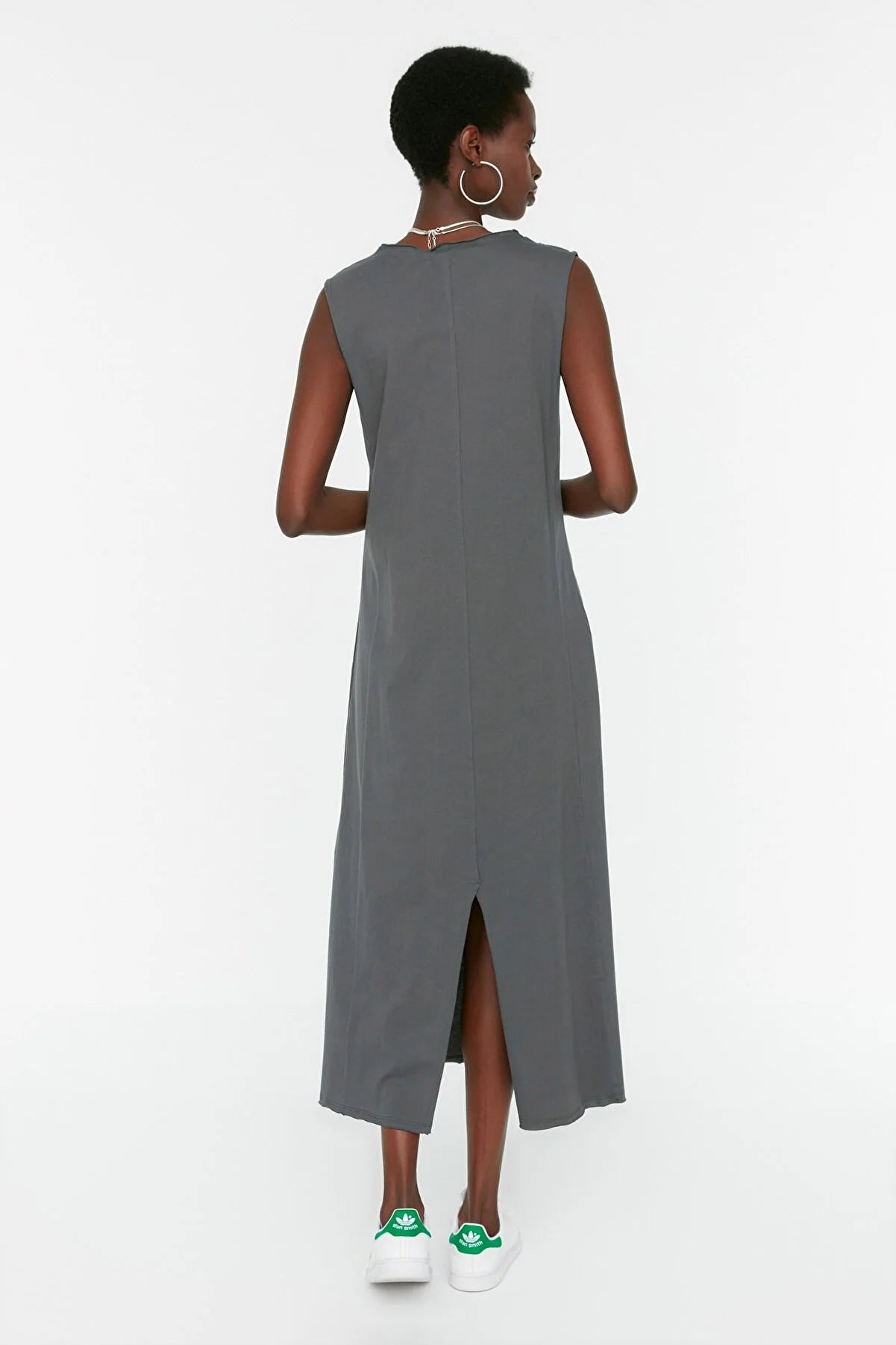 Smoked V-Neck Maxi Length Knitted Dress
