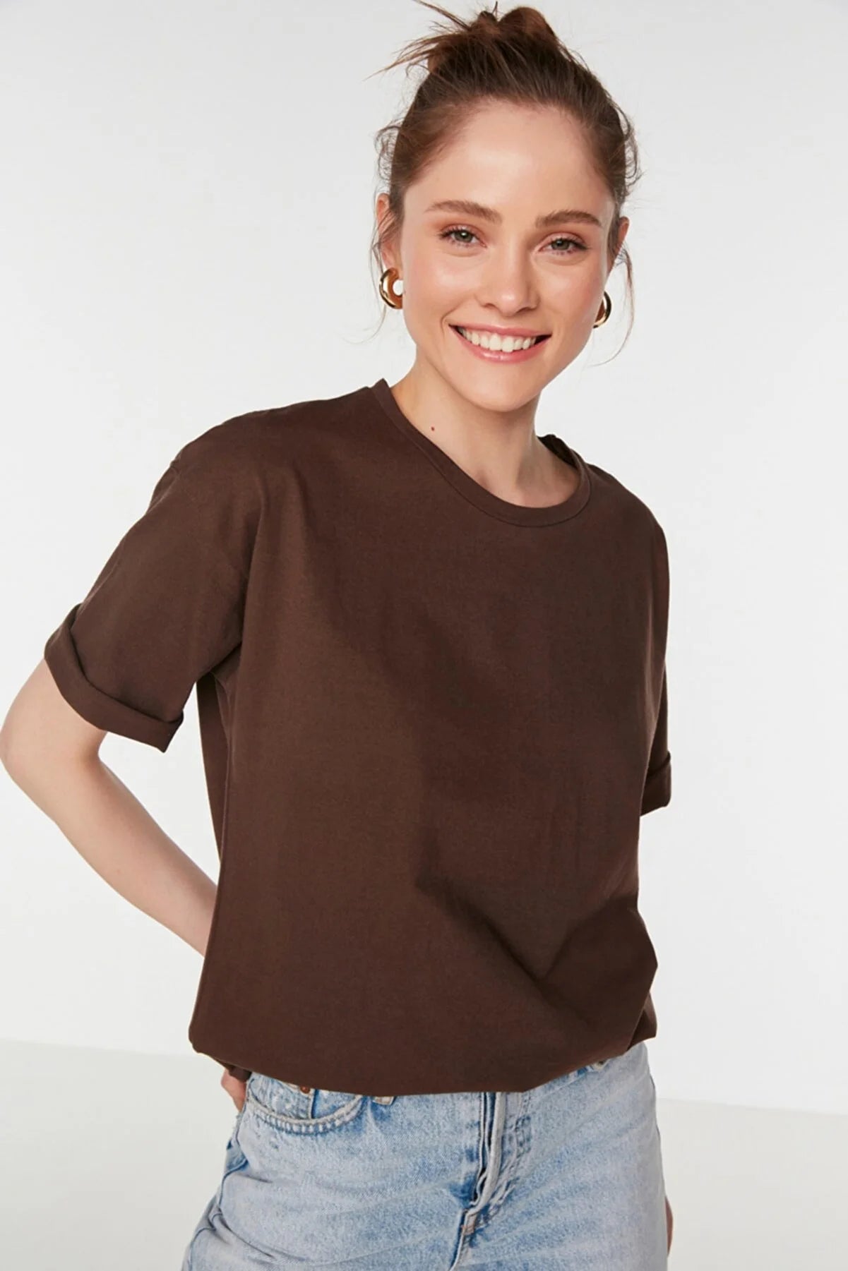 Brown Back Printed Loose Pattern Knitted T-Shirt
