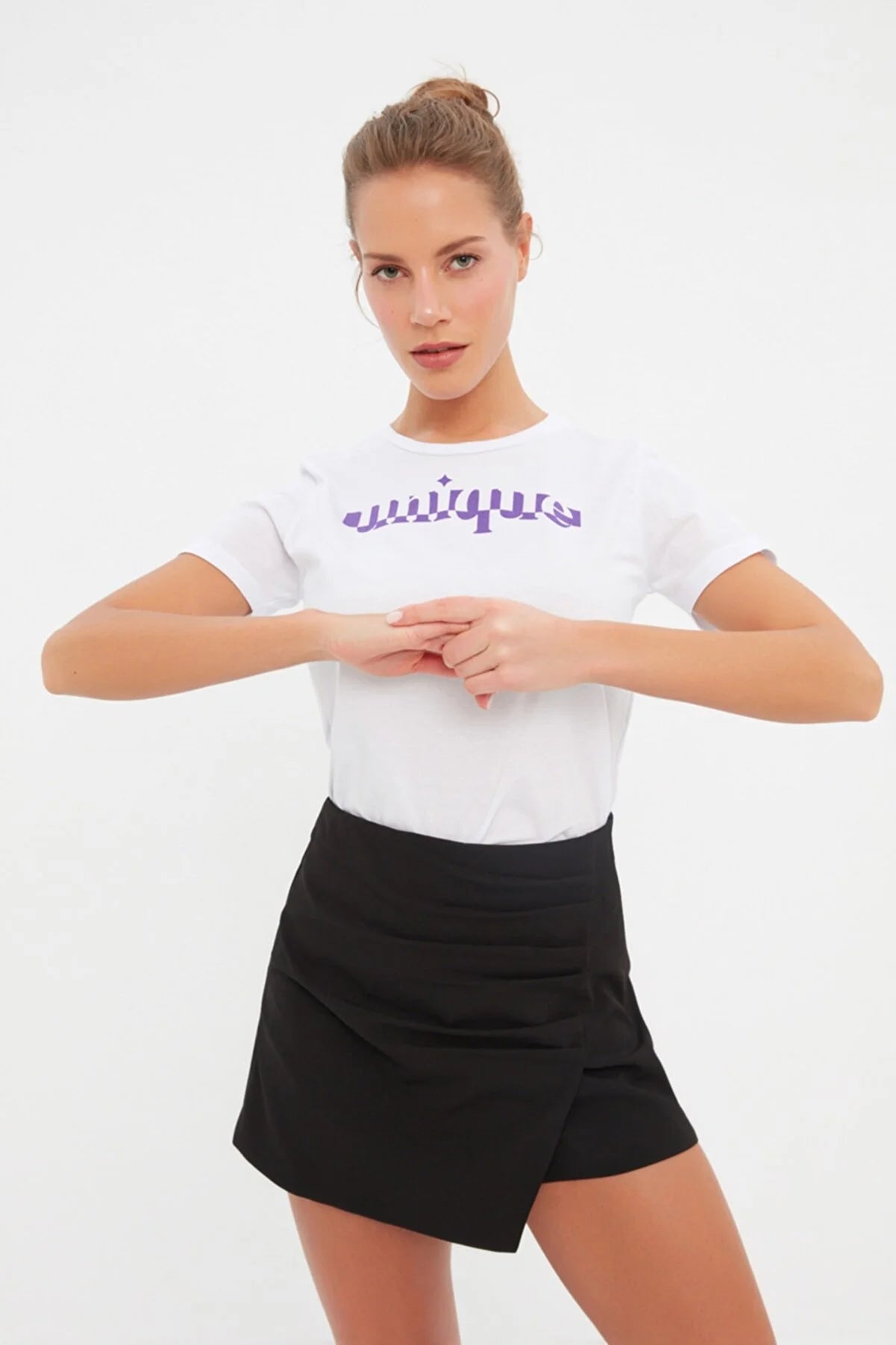White Printed Basic Knitted T-Shirt