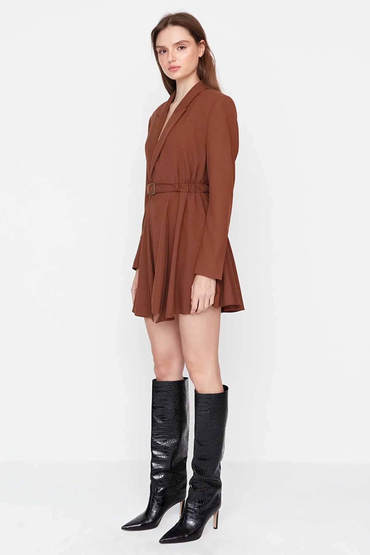 Sagaza Studio Brown Belt Detailed Dress