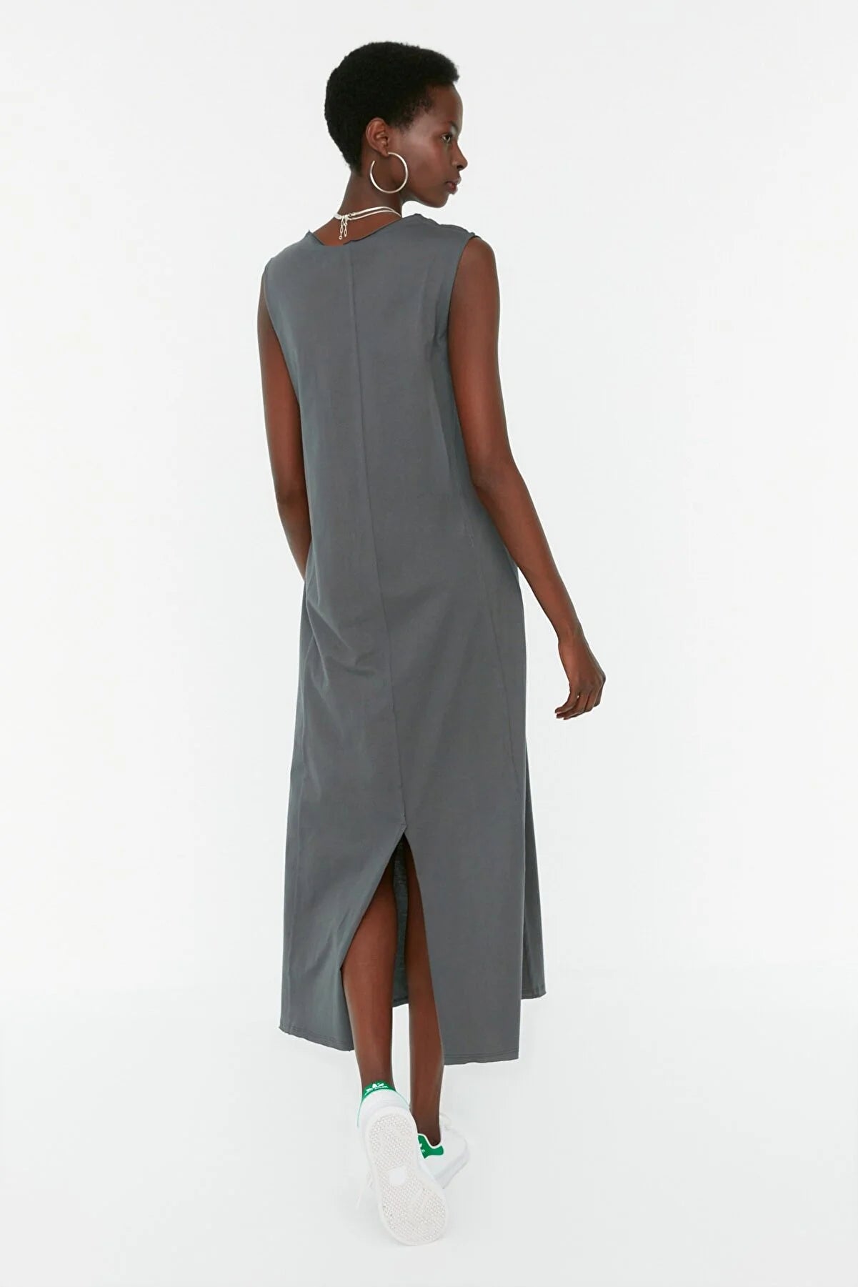 Smoked V-Neck Maxi Length Knitted Dress