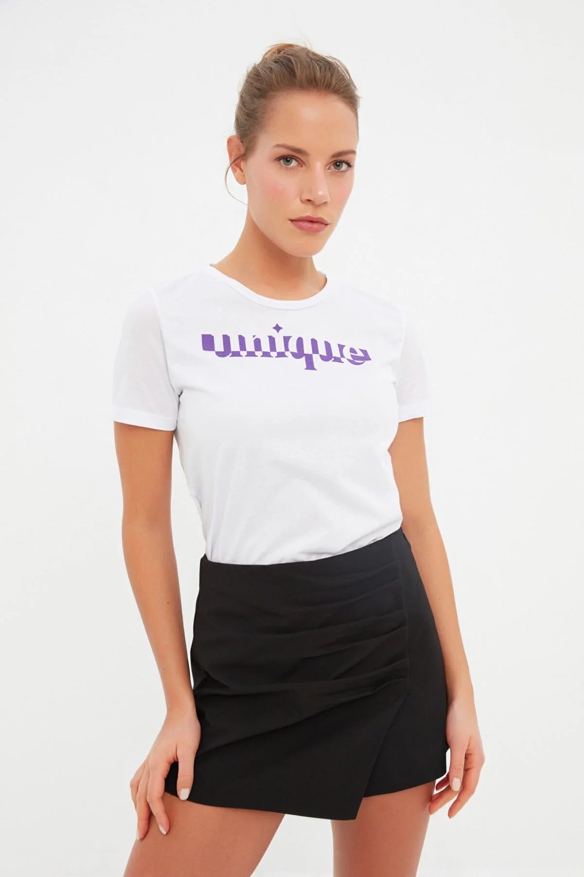 White Printed Basic Knitted T-Shirt