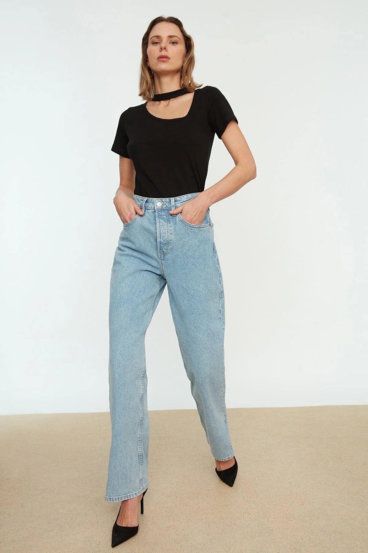 Black Fitted Collar Detailed Knitted T-Shirt