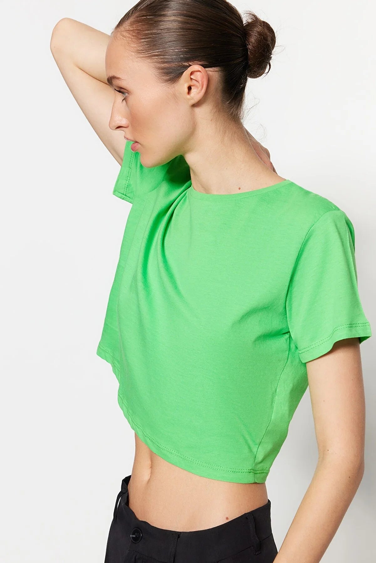 Green Single Jersey Crew Neck Crop Knitted T-Shirt