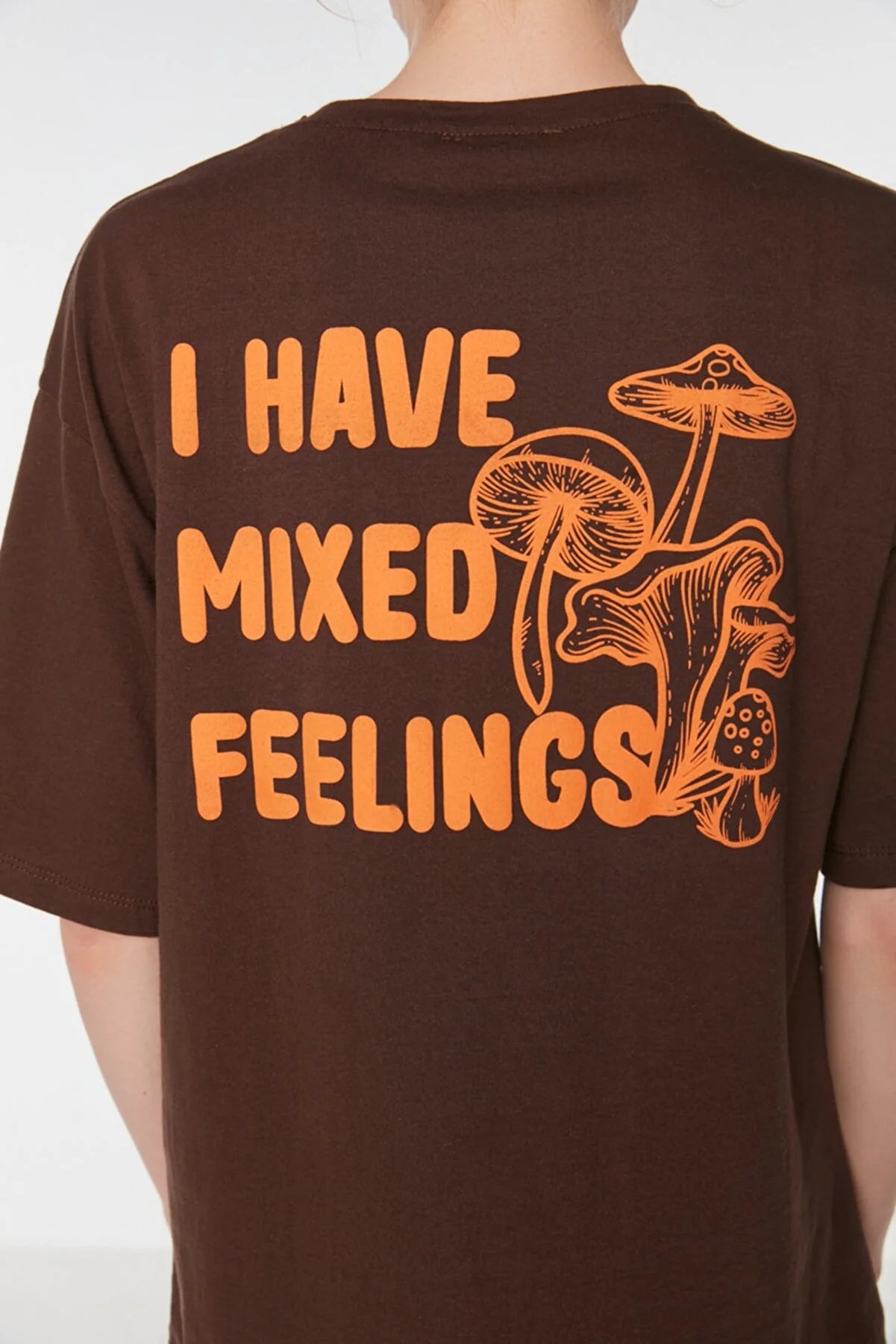 Brown Back Printed Loose Pattern Knitted T-Shirt