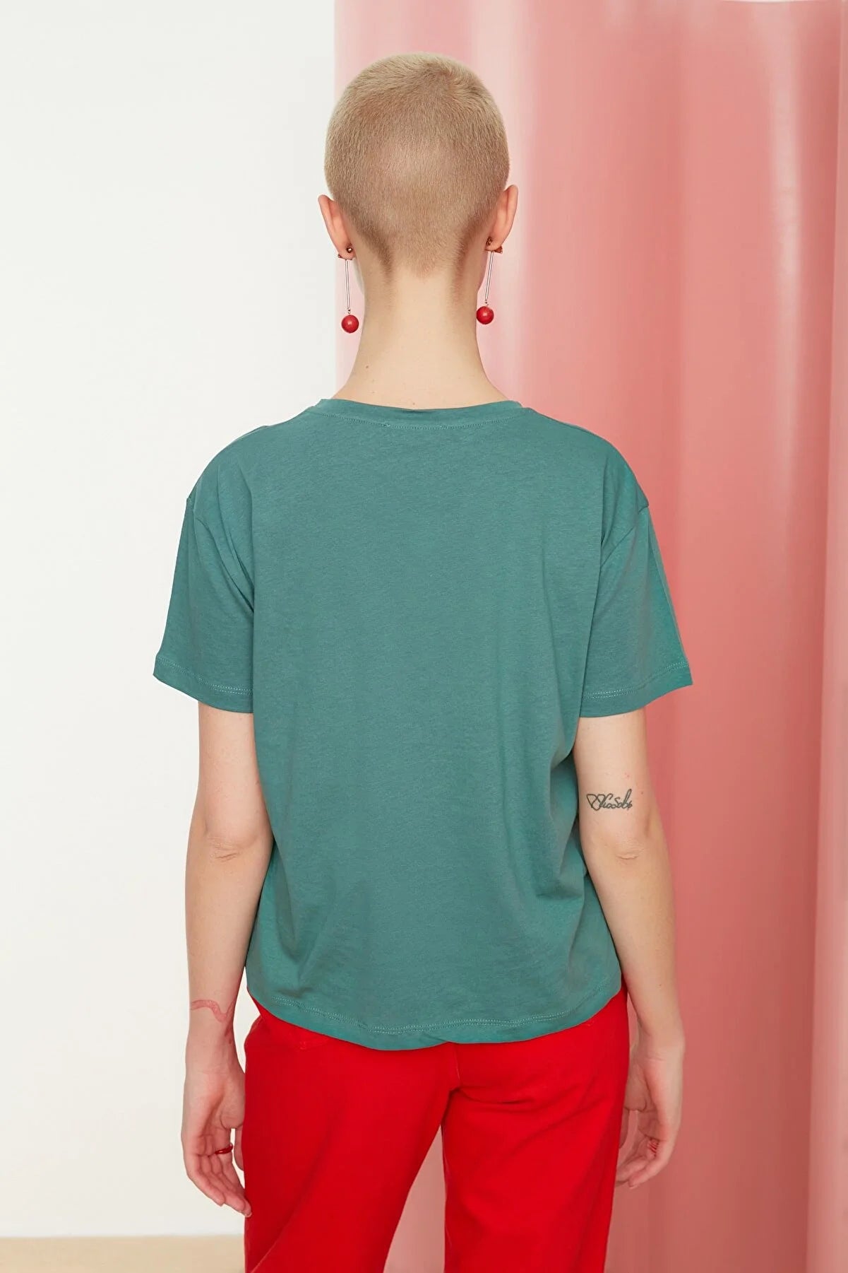 Green Semifitted Embroidered Knitted T-Shirt