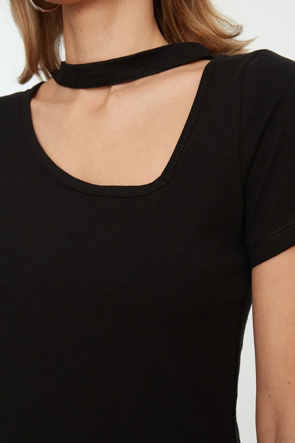 Black Fitted Collar Detailed Knitted T-Shirt