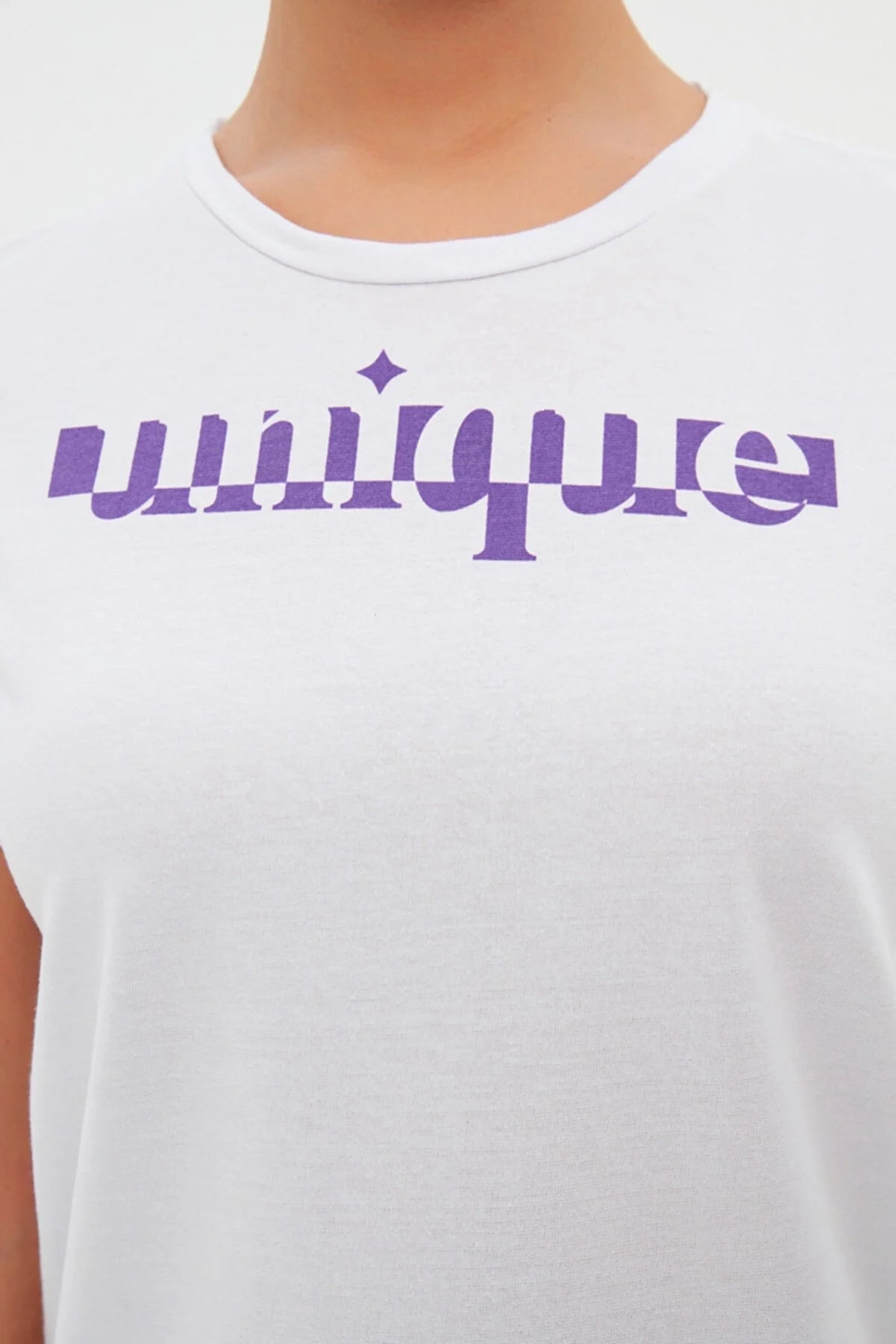 White Printed Basic Knitted T-Shirt